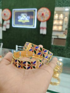 Borpetia Mina Bangle 2